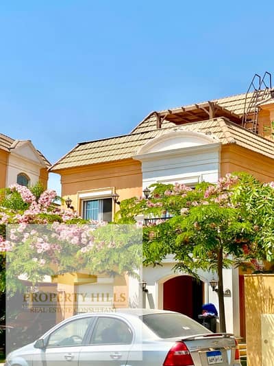 Last villa at a lower price immediate receipt Compound living and alive view landscape all villas and security and guarding all day highest community in the Fifth Settlement with installments