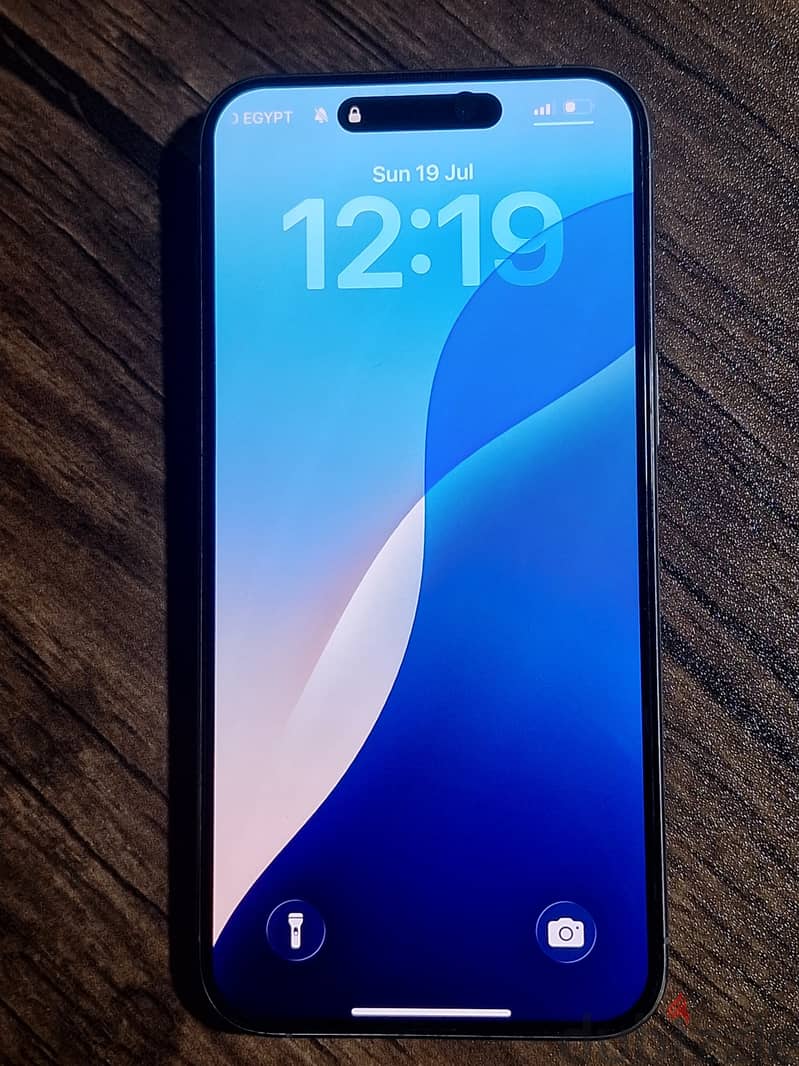 Apple - iPhone 15 Pro Max 1