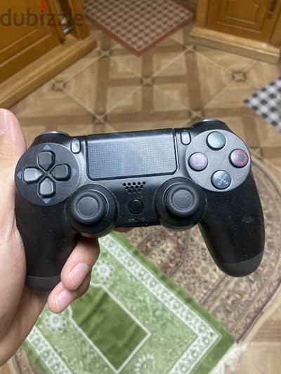دراع ps4 استعمال خفيف للبيع