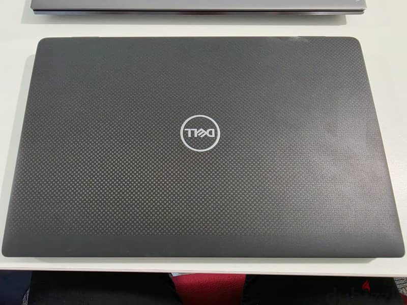 Dell Latitude 7420 Touch Screen 1