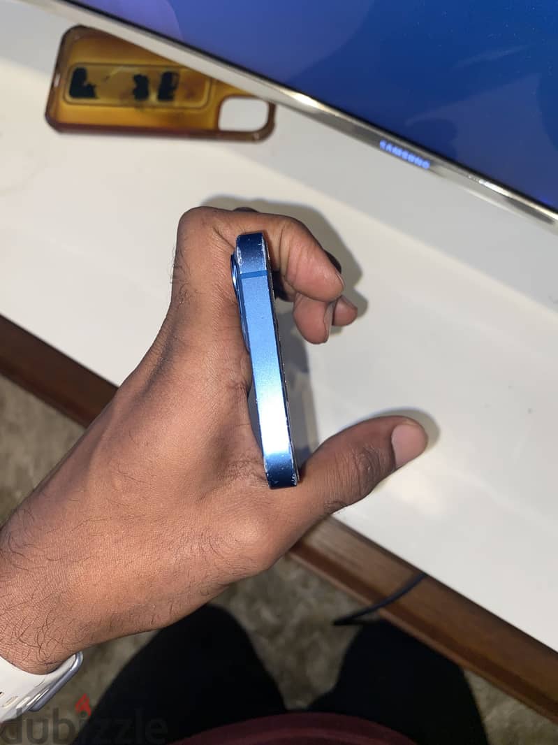 Apple - iPhone 13 7