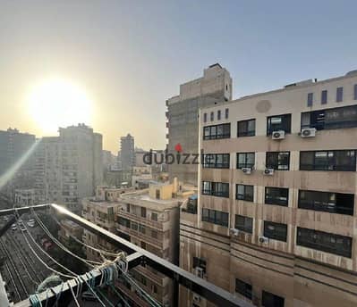 Apartment for sale 185m in Fleming on the tram with open views