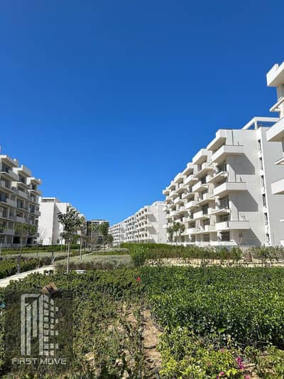 Amazing apartment with a lagoon view for sale in New Alamein, 249 square meters, 3 bedrooms with a unique view and a bargain price either cash or in installments over 7 years