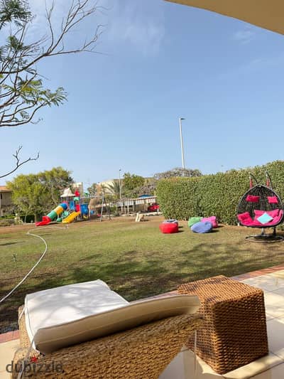 Villa in Marina 5, second row by a sandy lake
