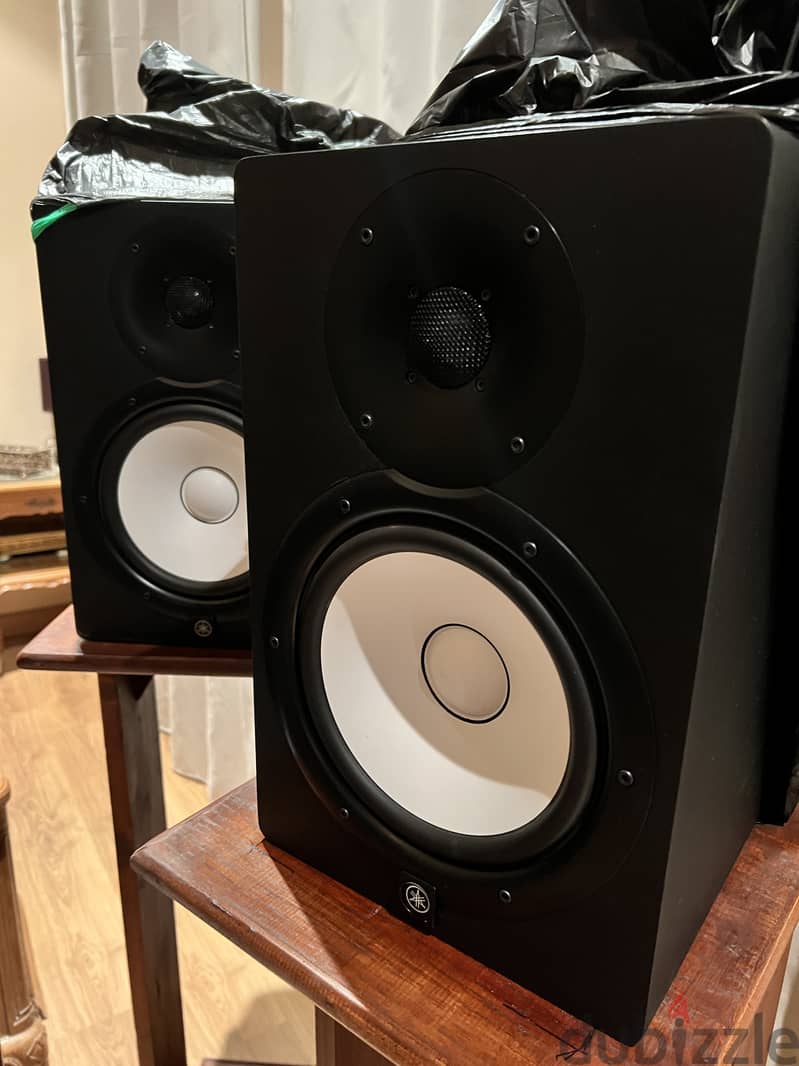 Yamaha HS8 Studio monitors 2
