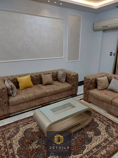 شقه ايجار مفروش فرش وتشطيب مودرن High End مكيفه بالكامل في المرحله الثانيه بكومباوند الخمائل الشيخ زايد