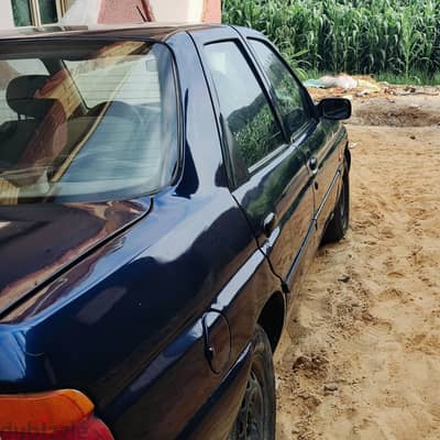 فورد إسكورت 1998