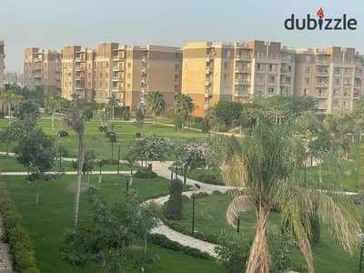 Fully Furnished Apartment for Rent in Madinaty B11 – Wide Garden View