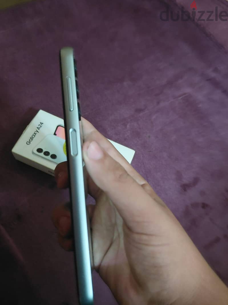 Samsung A24 1