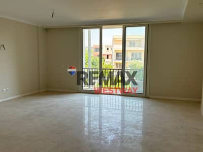 Apartment for rent in Pyramids Hills, first occupancy