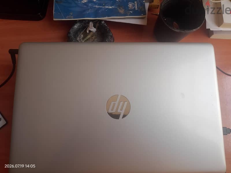 The HP 15-db0005dx 1