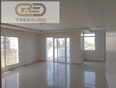 semi furnished Apartment for rent in Hyde Park - new cairo