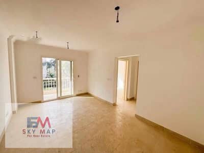 Apartment for rent 78m in Madinaty in B12 overlooking main street third floor