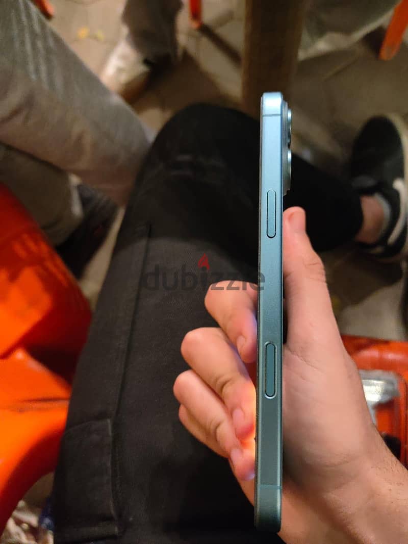 Apple - iPhone 16 Plus 3