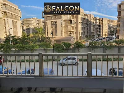Receive your 145m² corner apartment now at a price lower than the market, next to Mountain View, 1.1 minutes from Azzar New Cairo.