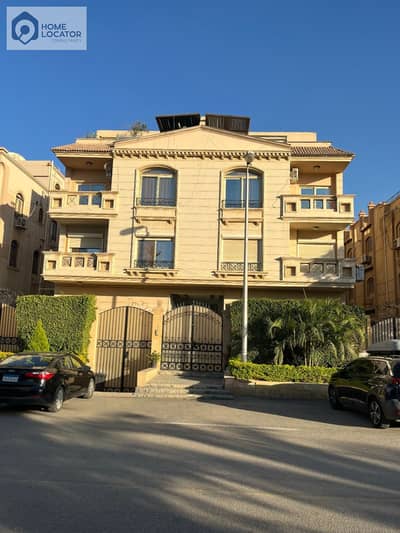 للبيع بنتهاوس التجمع الاول مساحه 400 متر - القاهرة الجديدة  متشطب بالكامل بحرى صريح وفيو جاردن كبيرة