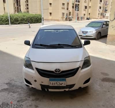 تويوتا يارس موديل ٢٠٠٧ اوتوماتيك