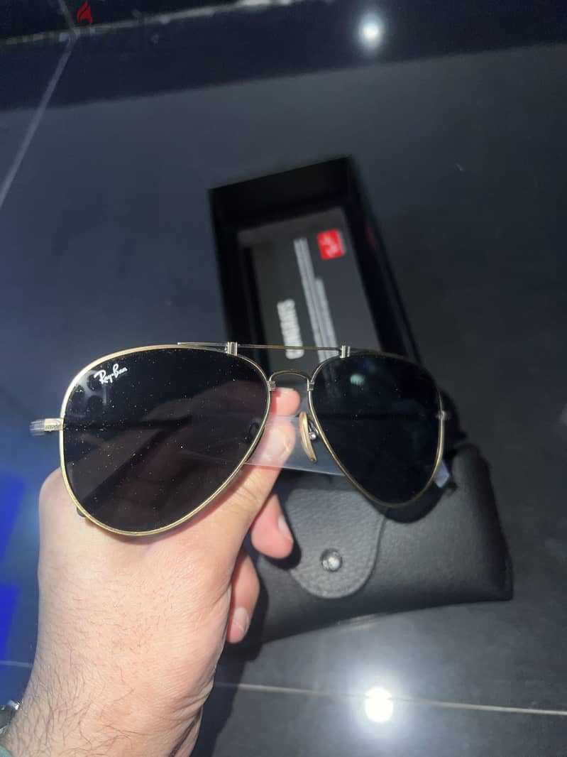 Ray-Ban titanium Aviatar 3