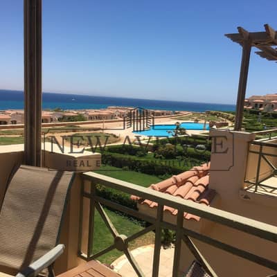 Penthouse for sale in La Vista 2 Ain El Sokhna fully finished ready to move in a prime location with sea view