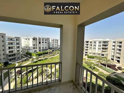 Apartment for sale at the lowest price with a stunning view of Central Park in Hyde Park, New Cairo.