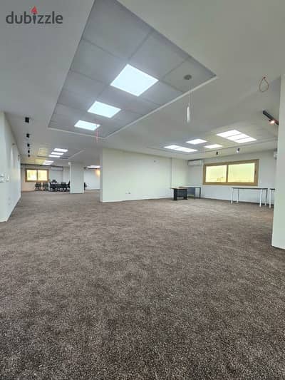 Outstanding administrative office for rent 400 m in the strongest location in Maadi, licensed, equipped for major companies