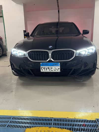 بي ام دبليو 320i 2024