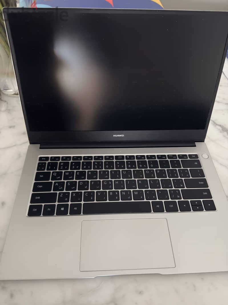 Huawei matebook D13 1