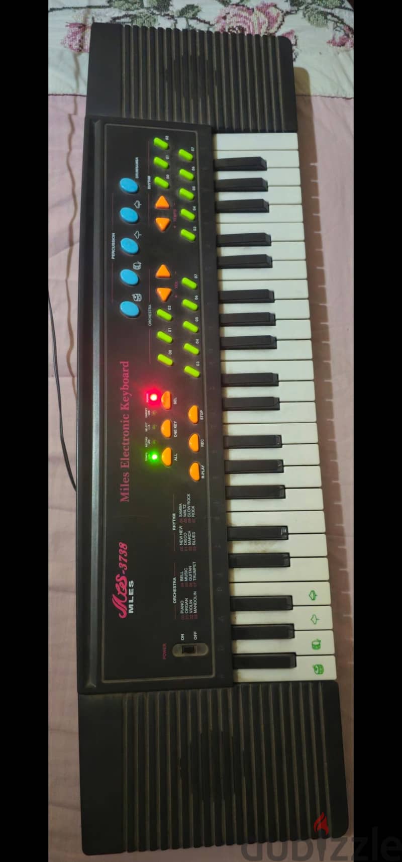 Electronic Keyboard السعر ٥٠٠ 3