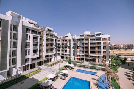 Apartment in a Prime Location Facing Hyde Park Compound with a Stunning Landscape View
