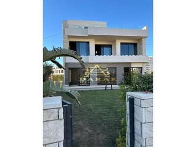 Strong and unique opportunity in the city of Noor, detached Villa type B at a special price