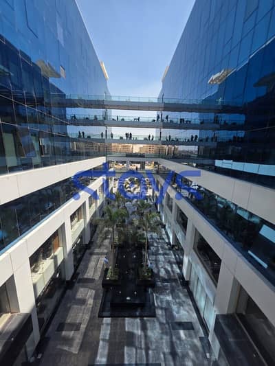Prime Administrative Spaces 1500m directly on South 90th Street for Multinationals companies with parking slots
