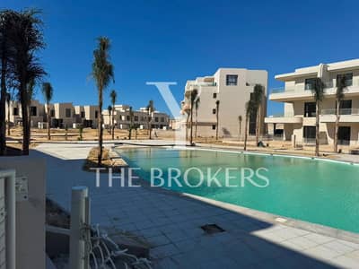 Ground Chalet with Garden & Direct Pool View! in June SODIC (Aqua Phase)