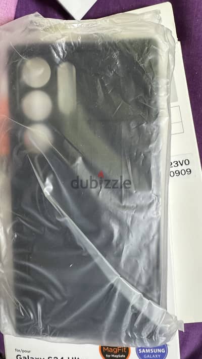Spigen safety cover with screen protectors for 24 Ultra