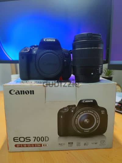 Canon EOS 700D+18-55| شاتر 11 ألف فقط|مع الكرتونة الأصلية