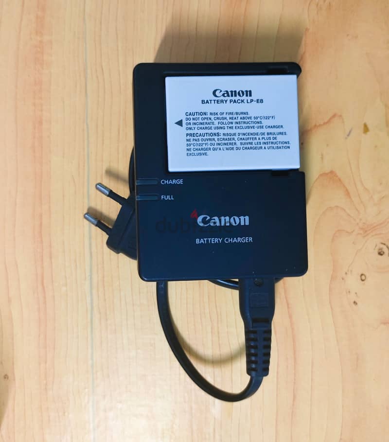 Canon EOS 700D 8