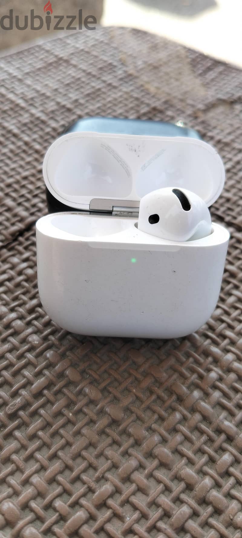 AirPods 4 ANC 1