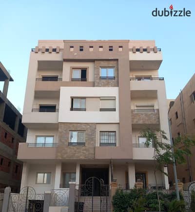 Apartment for sale with immediate handover in Al-Andalus, Fifth Settlement—directly facing Hyde Park and next to Katameya Dunes—with a two-year instal