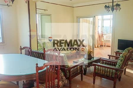 Apartment for sale in Al-Mamoura (Mamoura Beach)