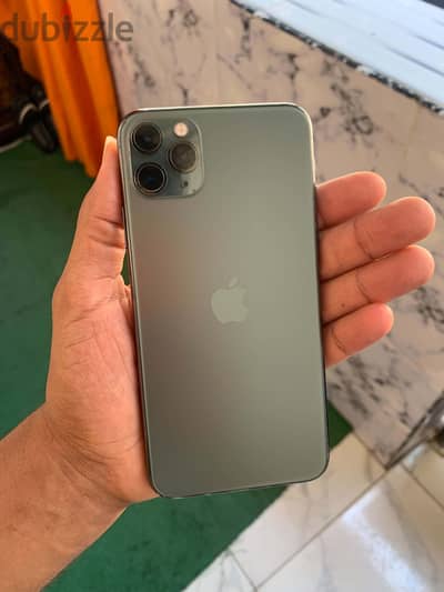 IPhone 11 Pro max للبيع او البدل