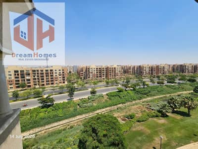 208 square meters apartment for sale in Madinaty, rare view, prime location 208 square meters apartment for sale in Madinaty, rare view, prime location