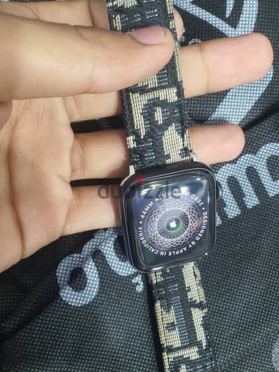WATCH . SE  . 44MM    .