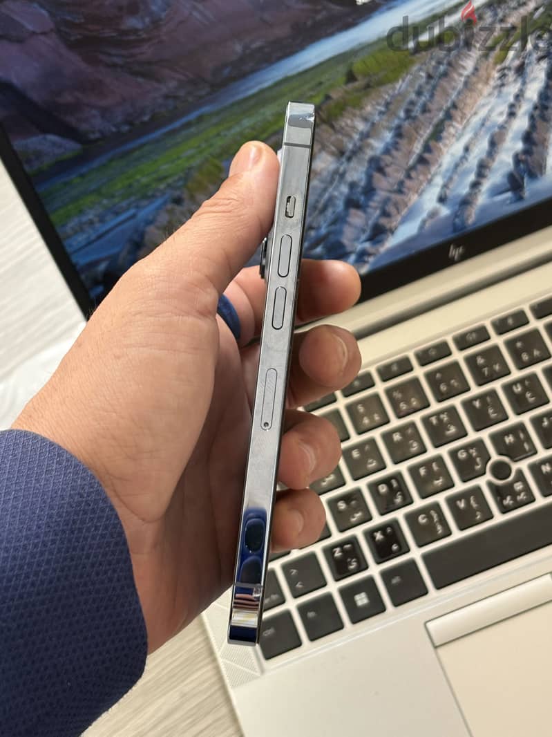 Apple - iPhone 13 Pro 4