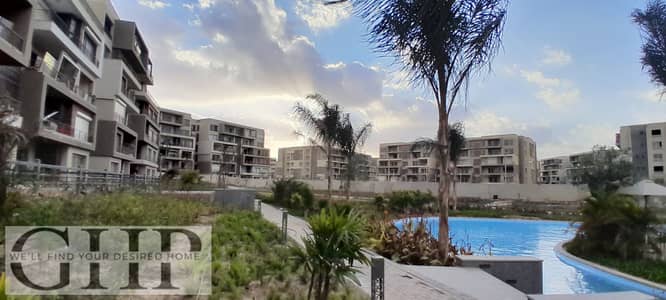 شقة متشطبة للبيع في بالم هيلز التجمع الخامس بموقع مميز جدا Palm Hills New Cairo