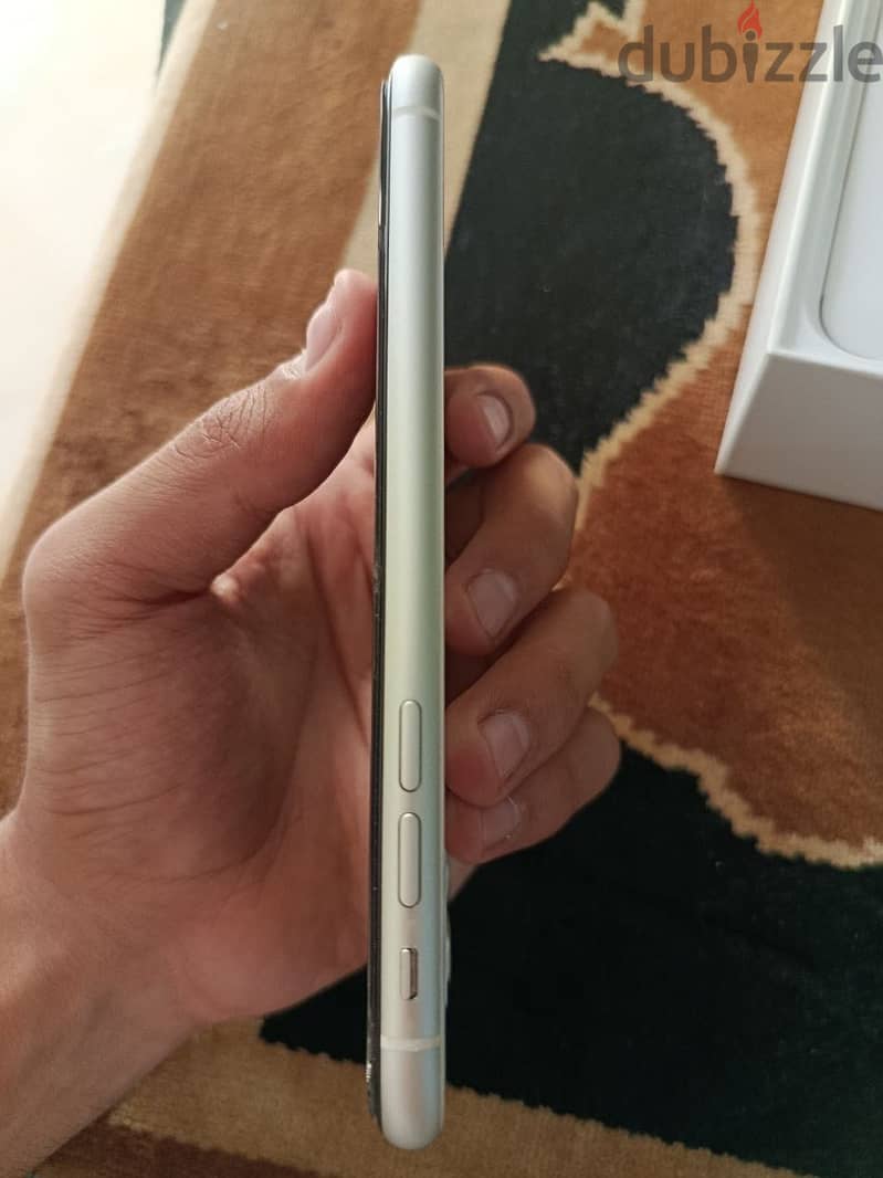 Apple - iPhone 11 2