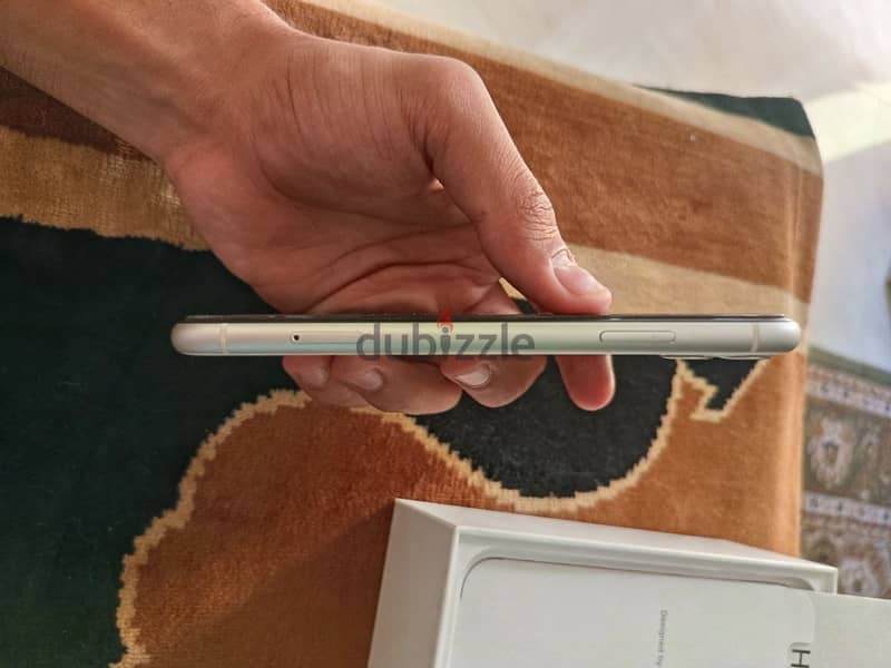 Apple - iPhone 11 5