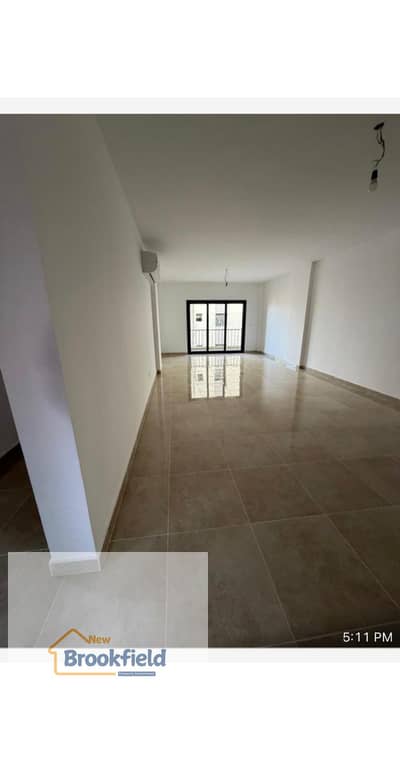 Apartment for rent fully equipped with air conditioners in Fifth Square Compound, Al Marasem, next to 90 Street and Bin Zayed Axis. Apartment for rent fully equipped with air conditioners in Fifth Square Compound, Al Marasem, next to 90 Street and Bin Zayed Axis.