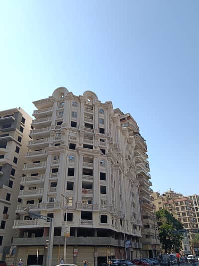 Apartment for sale in Mohandessin, Syria Street.