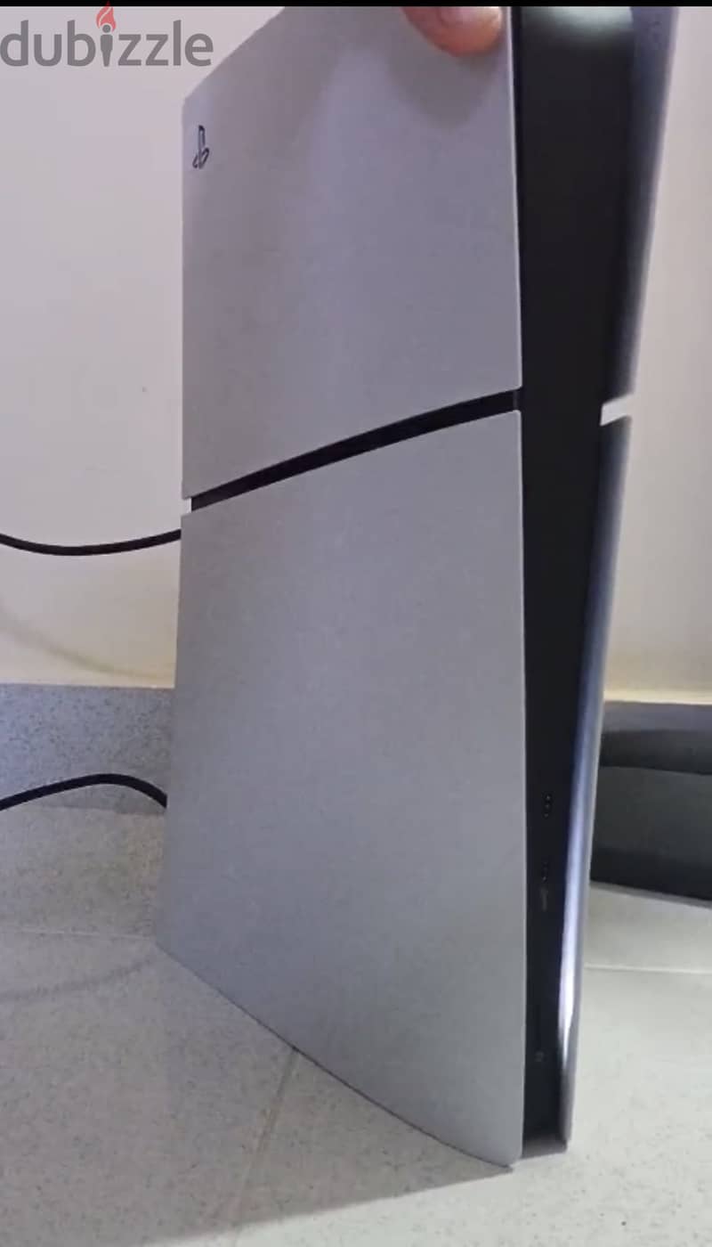 Playstation 5 slim 2