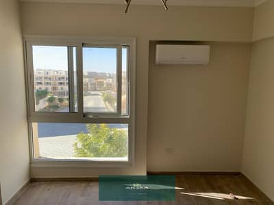 Apartment for sale in Mountain View compound at a bargain price Apartment for sale in Mountain View compound at a bargain price