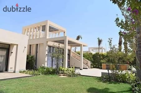 فيلا مودرن بفيو مفتوح فى أو ويست بالقرب من مول مصر